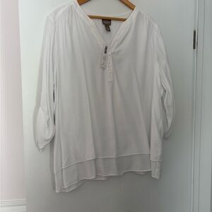 Chico's Classic White Button Down Shirt-size 3 NWT